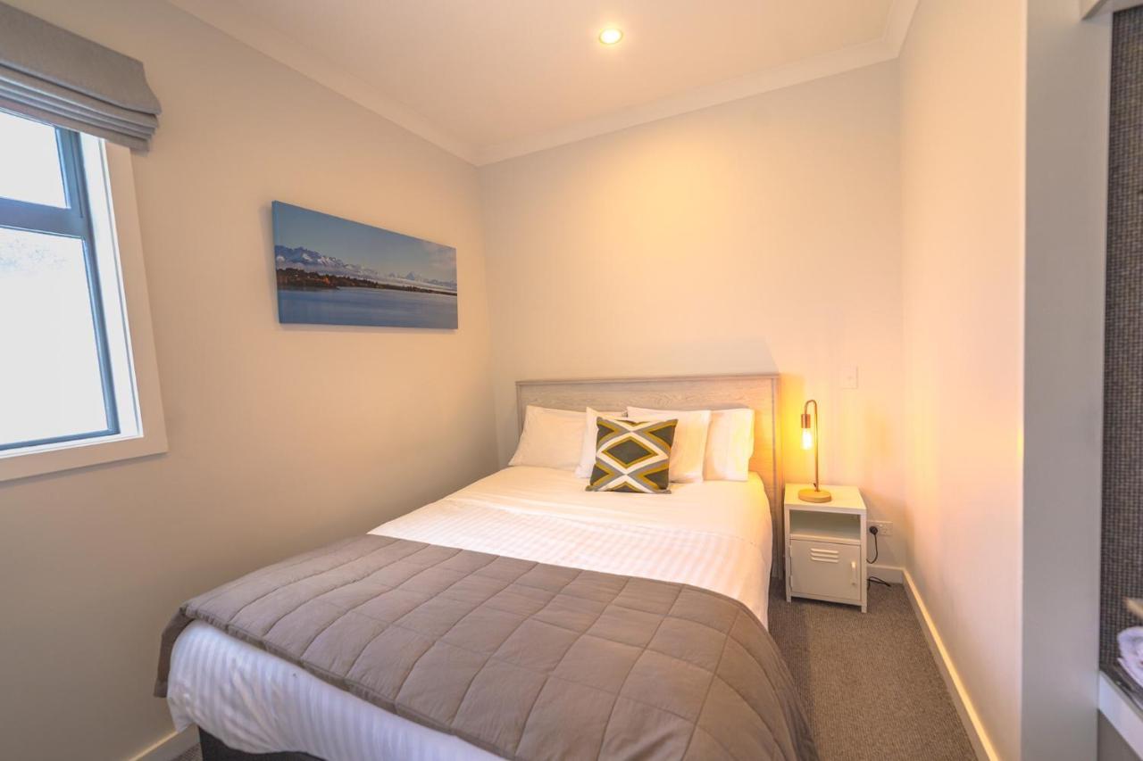 Twizel Cottages Bagian luar foto